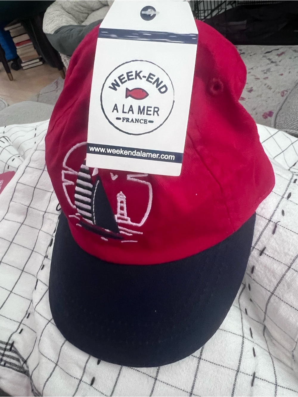 Week-End À La Mer France NWT Kids Baseball Cap Red Navy Sailboat Logo Hat